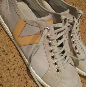 Authentic Louis Vuitton Mens Sneakers!
